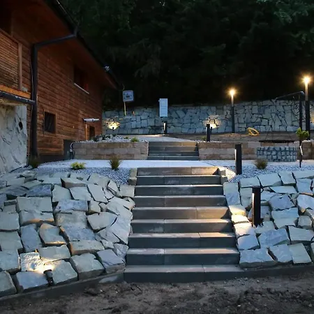 Domek Brenna بيت للعطل