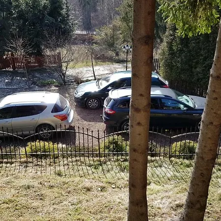 بيت للعطل Domek Brenna برينا